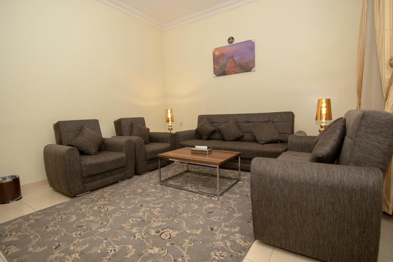 قصر رهوان للوحدات الفندقية - Rahwan Palace Hotel Units Baljurashi Buitenkant foto